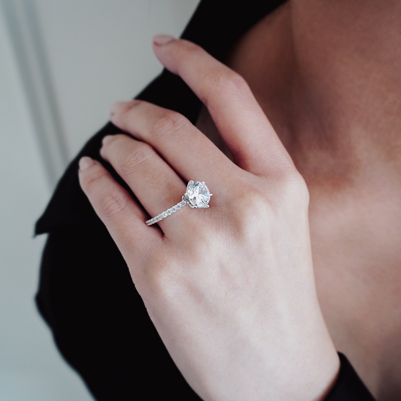 2.0 CT Round Pave Setting CVD F/VS2 Diamond Engagement Ring